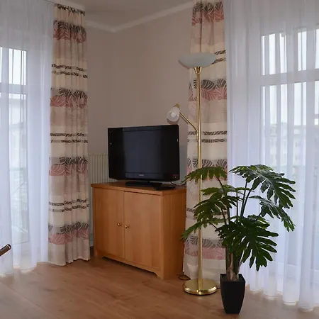 Appartamento Ferienwohnung 10 Im Haus Huehnergott Sellin (Rugen)